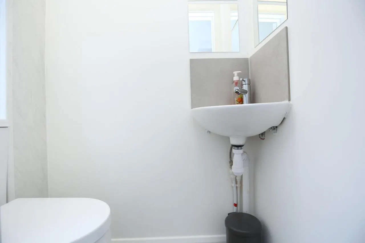 Abbeywood Station House London Διαμέρισμα 0*,