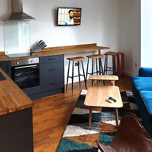  Apartment Salts House - Contemporary In - Free On-street Parking United Kingdom
